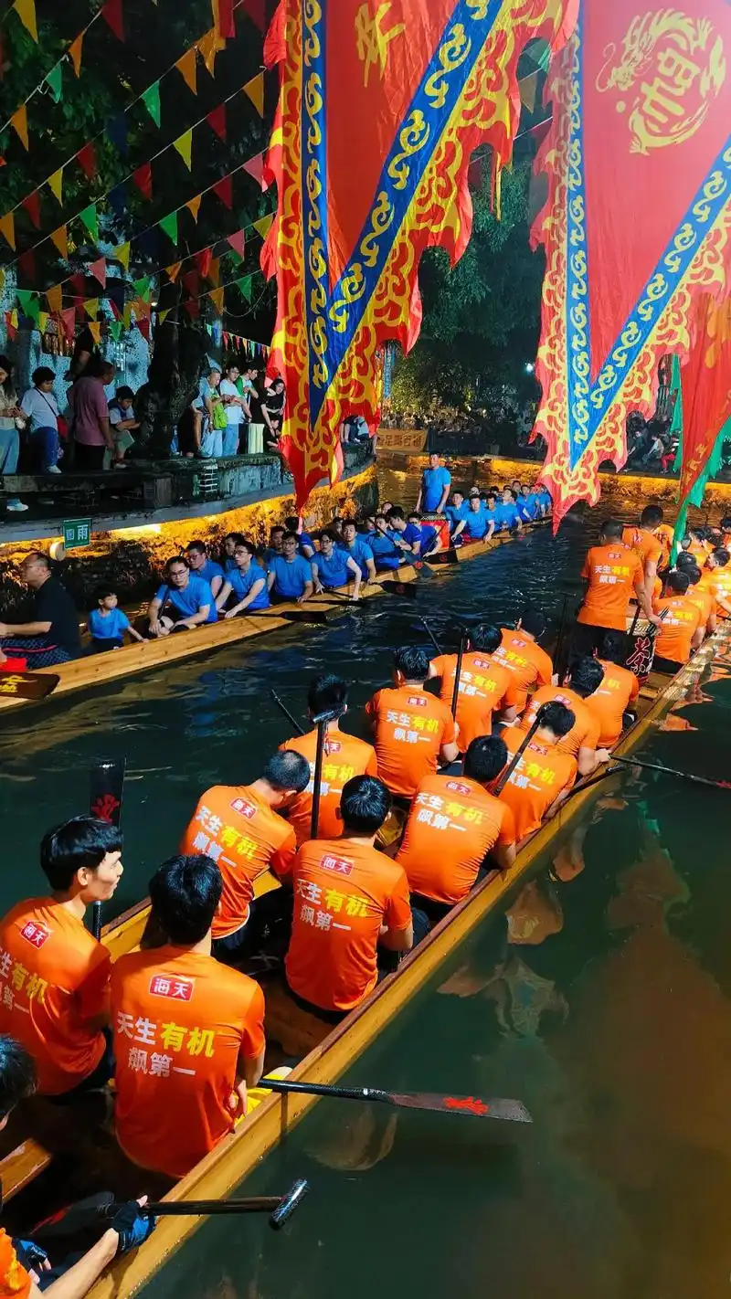 叠滘龙船漂移启示LPL：队内磨合如弯道超车，谁能在夏季赛决赛弯道突围？